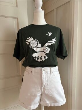 Camp YMCA NH Green Graphic t-shirt with eagle and pine tree white print unisex M